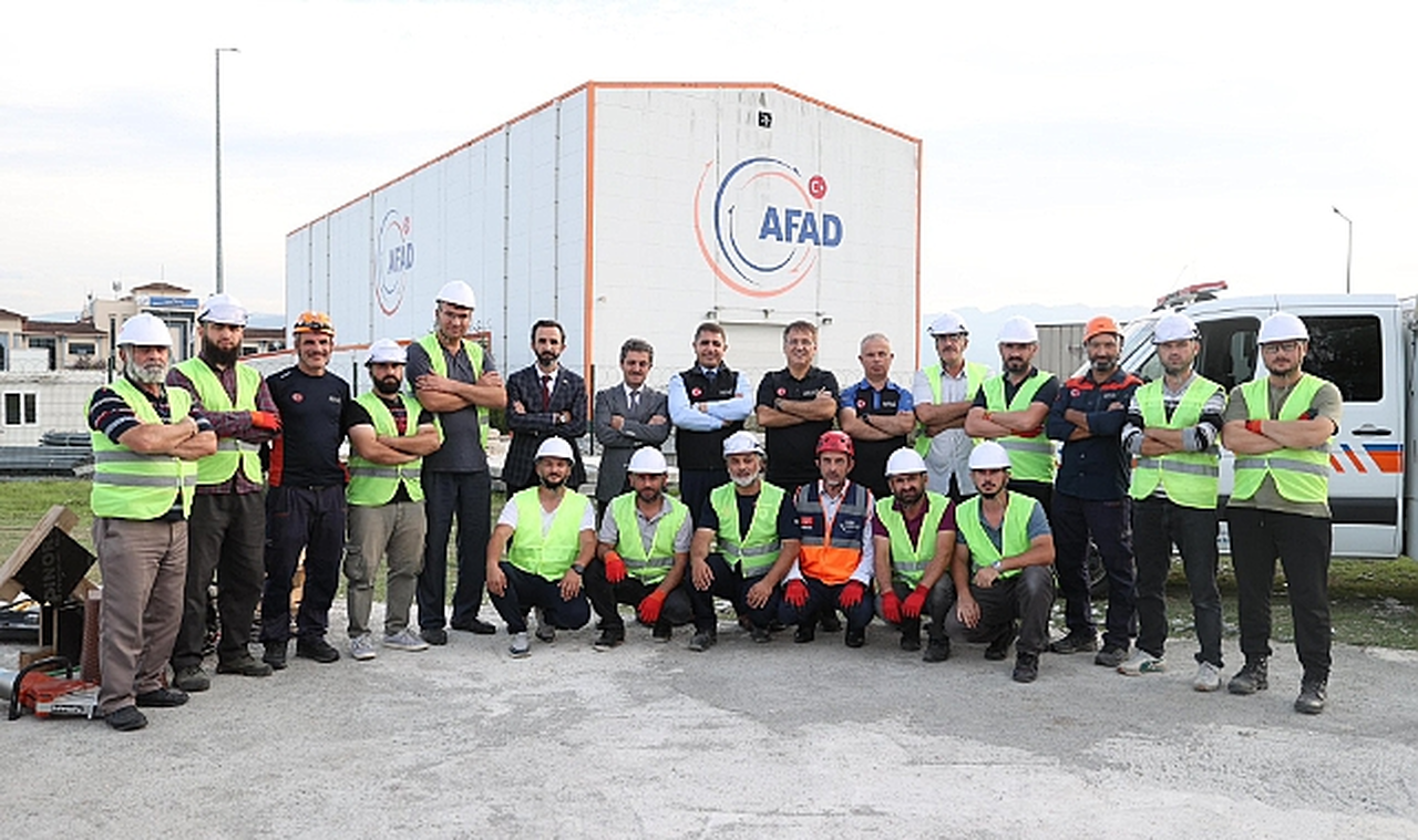 Düzce Valiliği'nden Arama Kurtarma Eğitimi