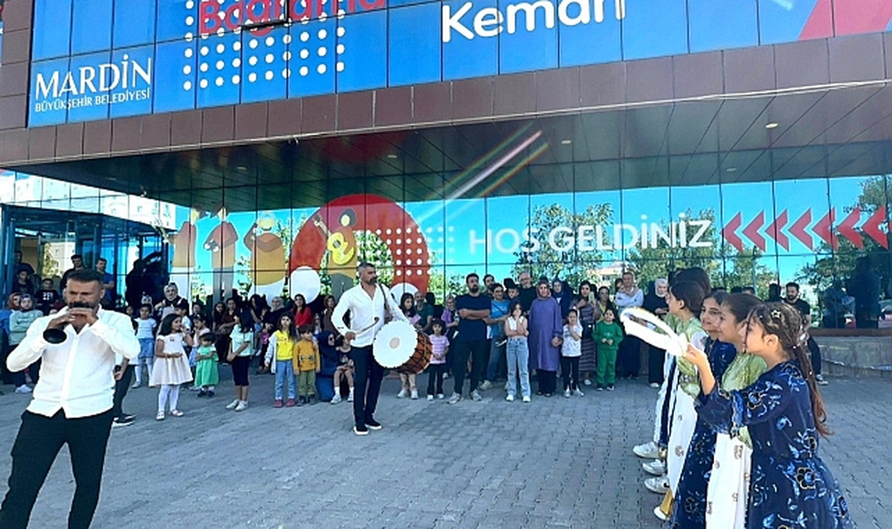 Mardin'de Yaz Atölyeleri Başarıyla Tamamlandı