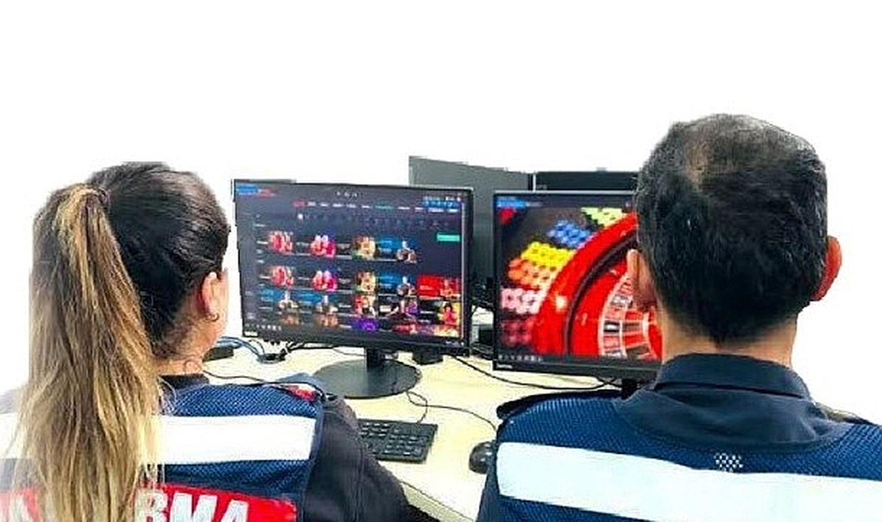 Siber Devriyeler Görevde: 5 Bin Sosyal Medya Hesabı İnceleniyor