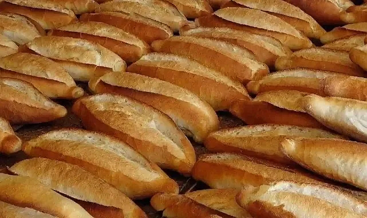 Ticaret Bakanlığı Ekmeğe Zam İçin Harekete Geçti: Denetimler Başladı