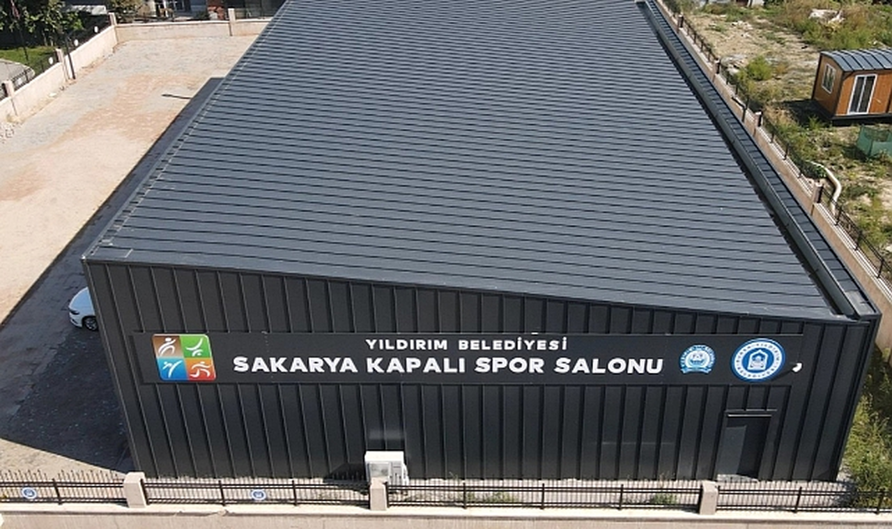 Yıldırım'da Sakarya Kapalı Spor Salonu Açılışa Hazırlanıyor