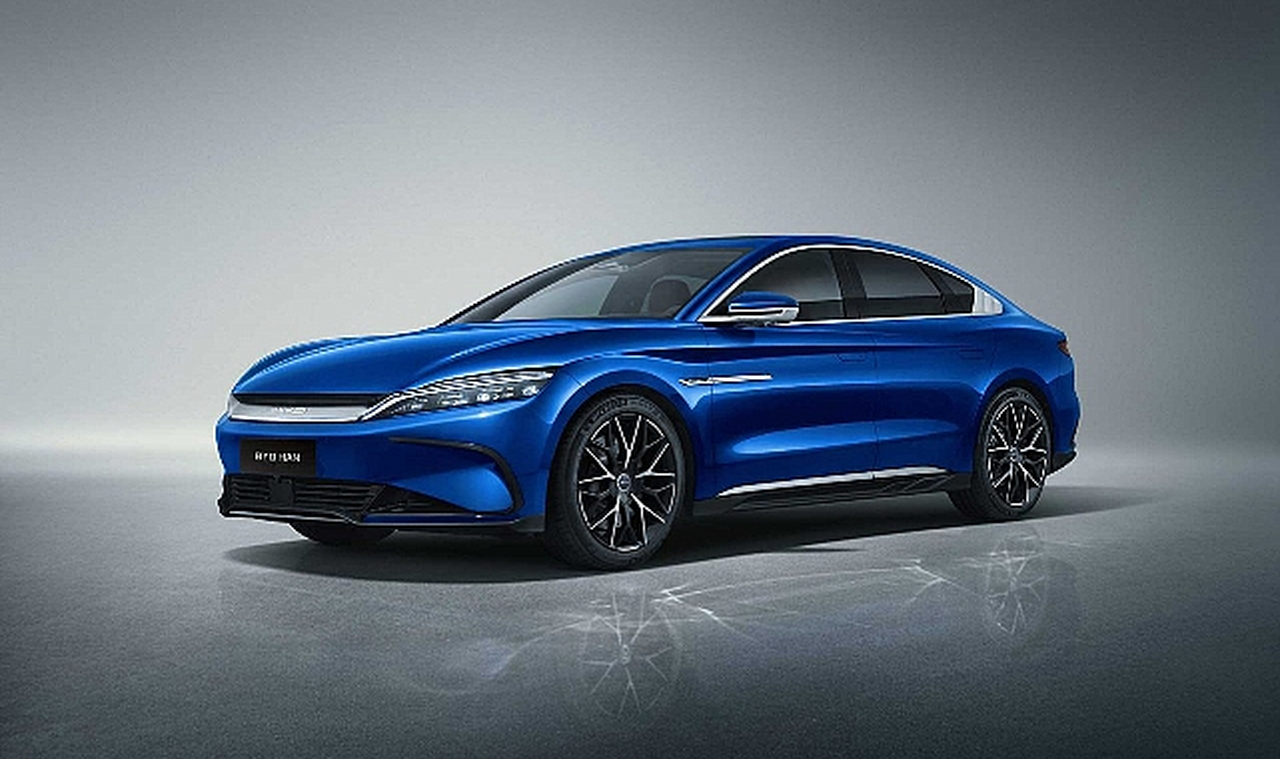 BYD, Yeni Blade Bataryalarıyla Elektrikli Araç Piyasasında Çığır Açacak: 15 Dakika Yeterli Olacak