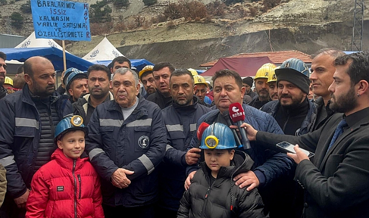 GMİS Genel Başkanı Yeşil ve yöneticiler, Çayırhan işçilerini yalnız bırakmadı