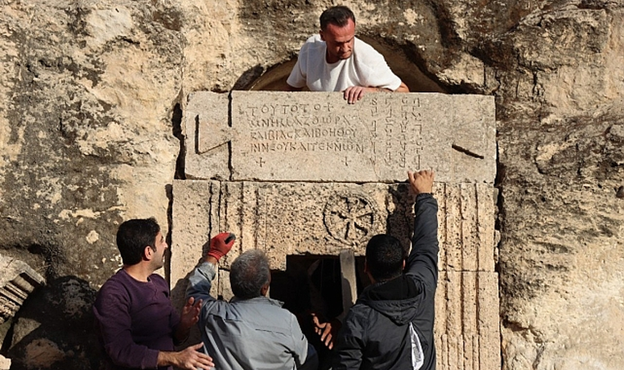 Kızılkoyun “Kineas Ailesi” Yazıtının Restorasyonu Tamamlandı