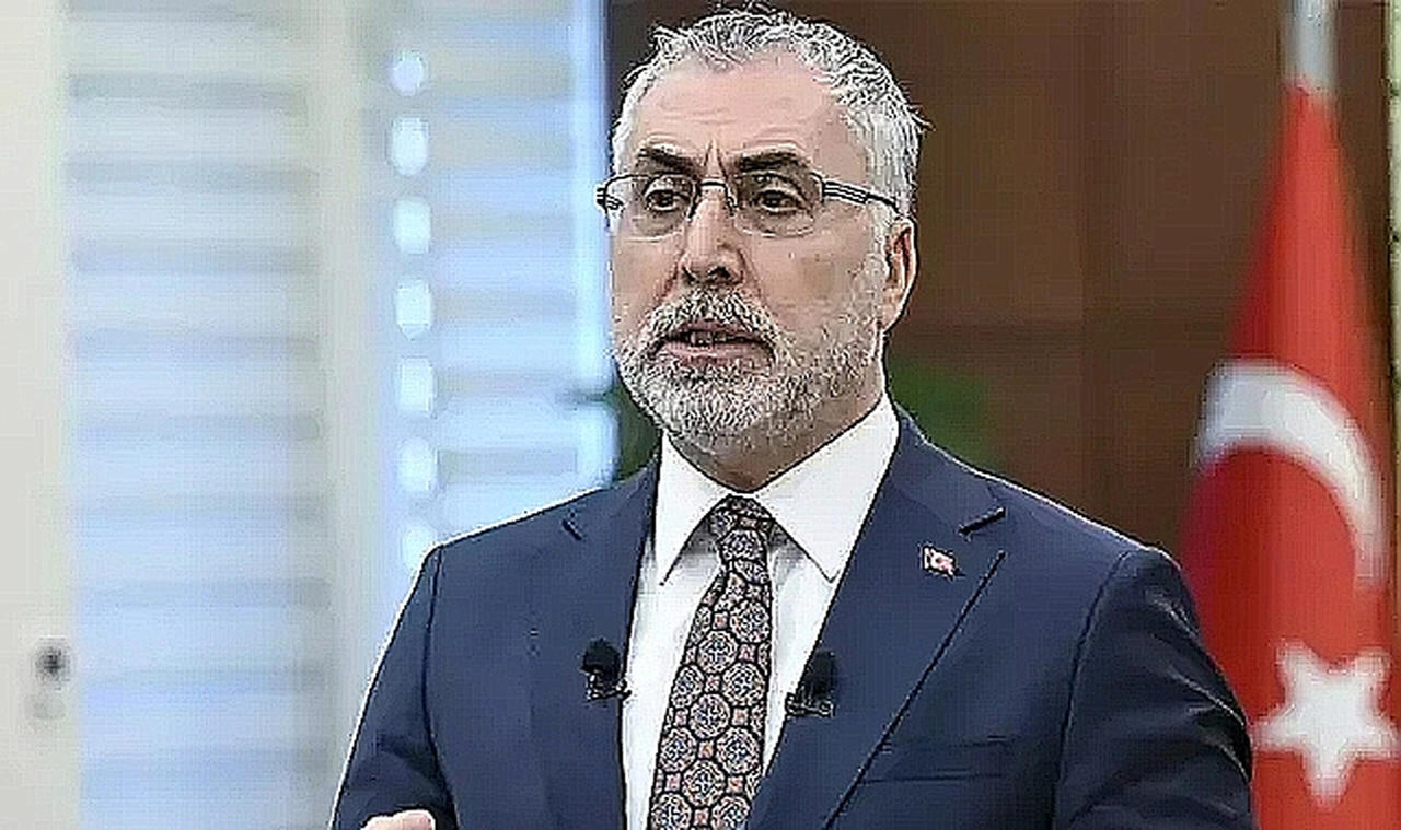 Bakan Işıkhan’dan Belediyelere SGK Borcu Eleştirisi: “İzmir, Ankara ve İstanbul Rekor Borçlu!”