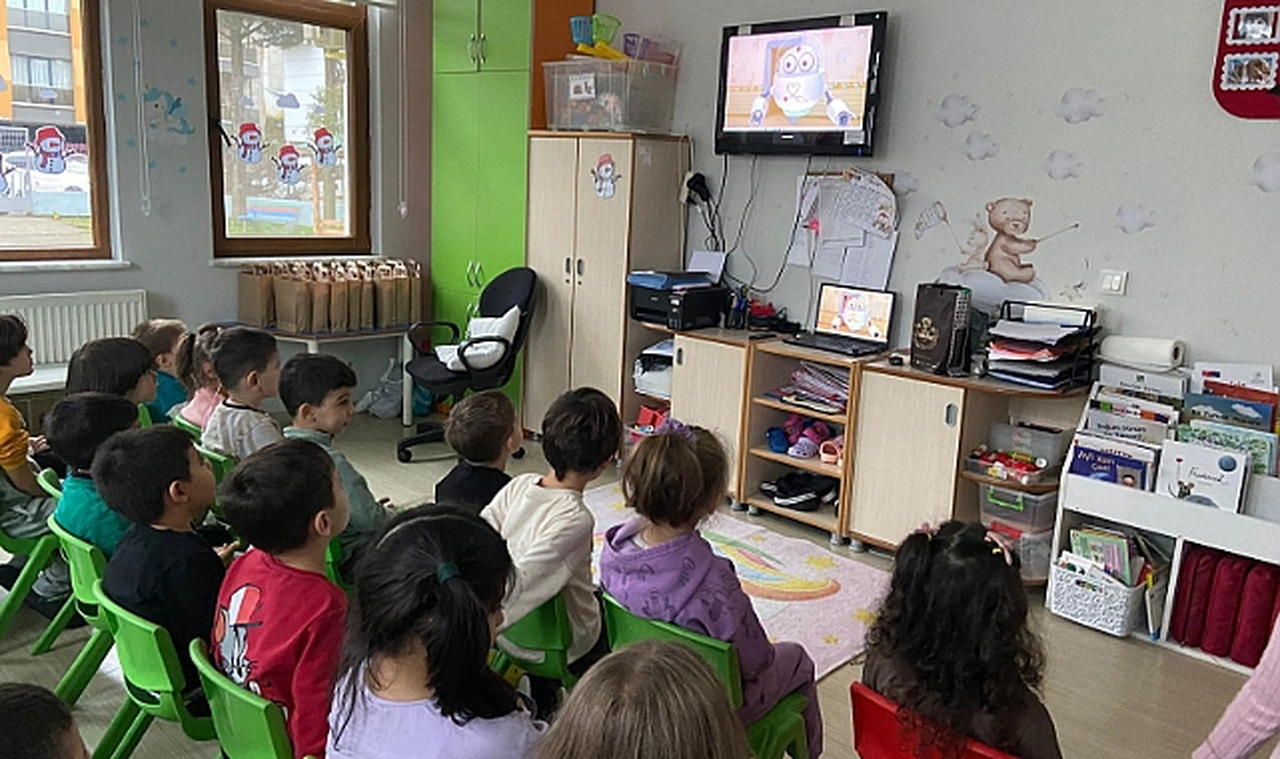 Minik Öğrencilere Ağız ve Diş Sağlığı Eğitimi