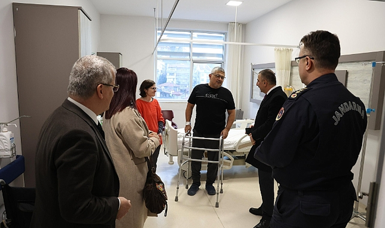 Vali Hacıbektaşoğlu’ndan Albay Atakan Çelik’e Geçmiş Olsun Ziyareti