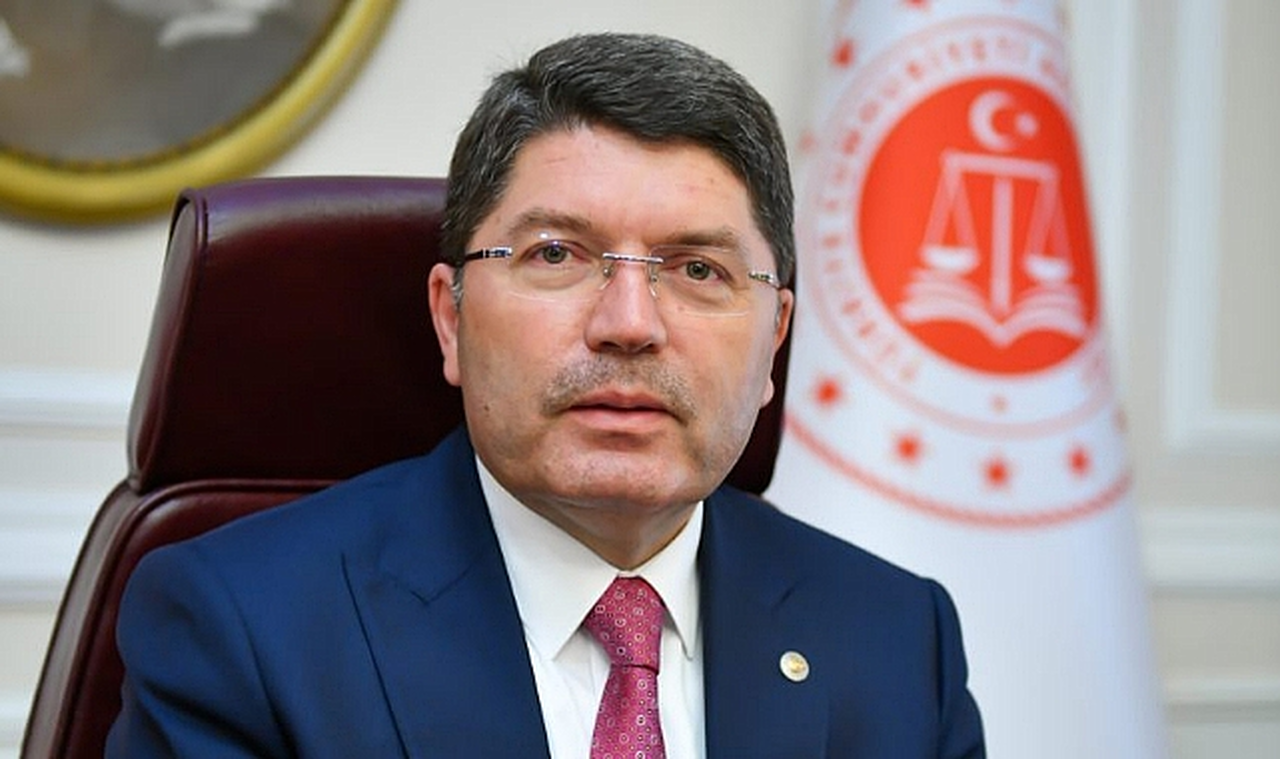 Adalet Bakanı Tunç: "Gazeteciler Görevlerini Yaptıkları İçin Tutuklanmıyor"