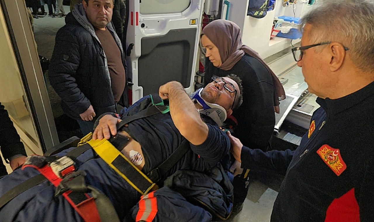 Çatı katında çıkan yangın söndürüldü
