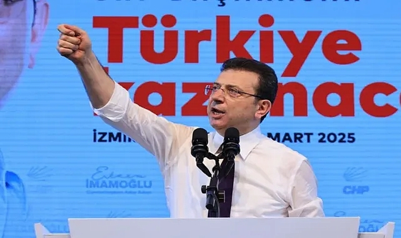 Ekrem İmamoğlu Adana'da 'iktidara geleceğiz' mesajı verdi: 'Asla vazgeçmeyeceğim'