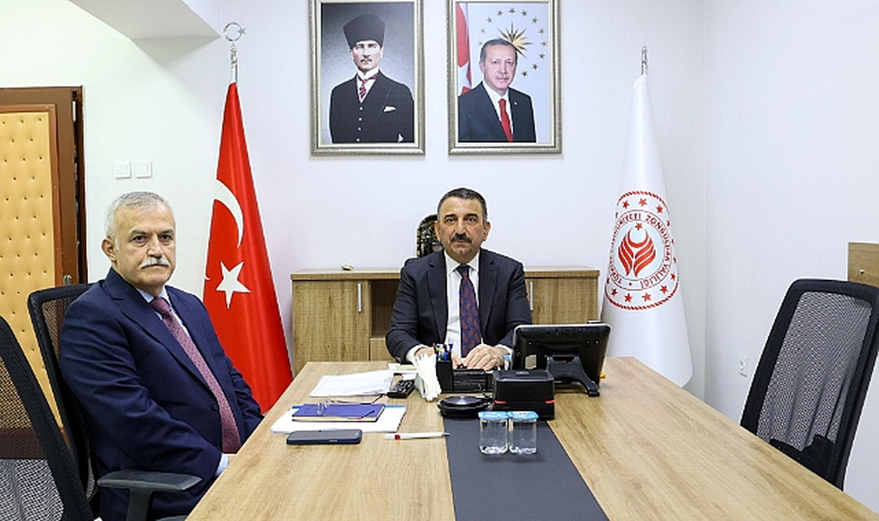Vali Hacıbektaşoğlu Hayvanları Koruma Kanunu toplantısına katıldı