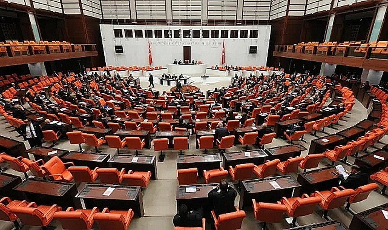 Meclis bu hafta yoğun mesaiye hazırlanıyor