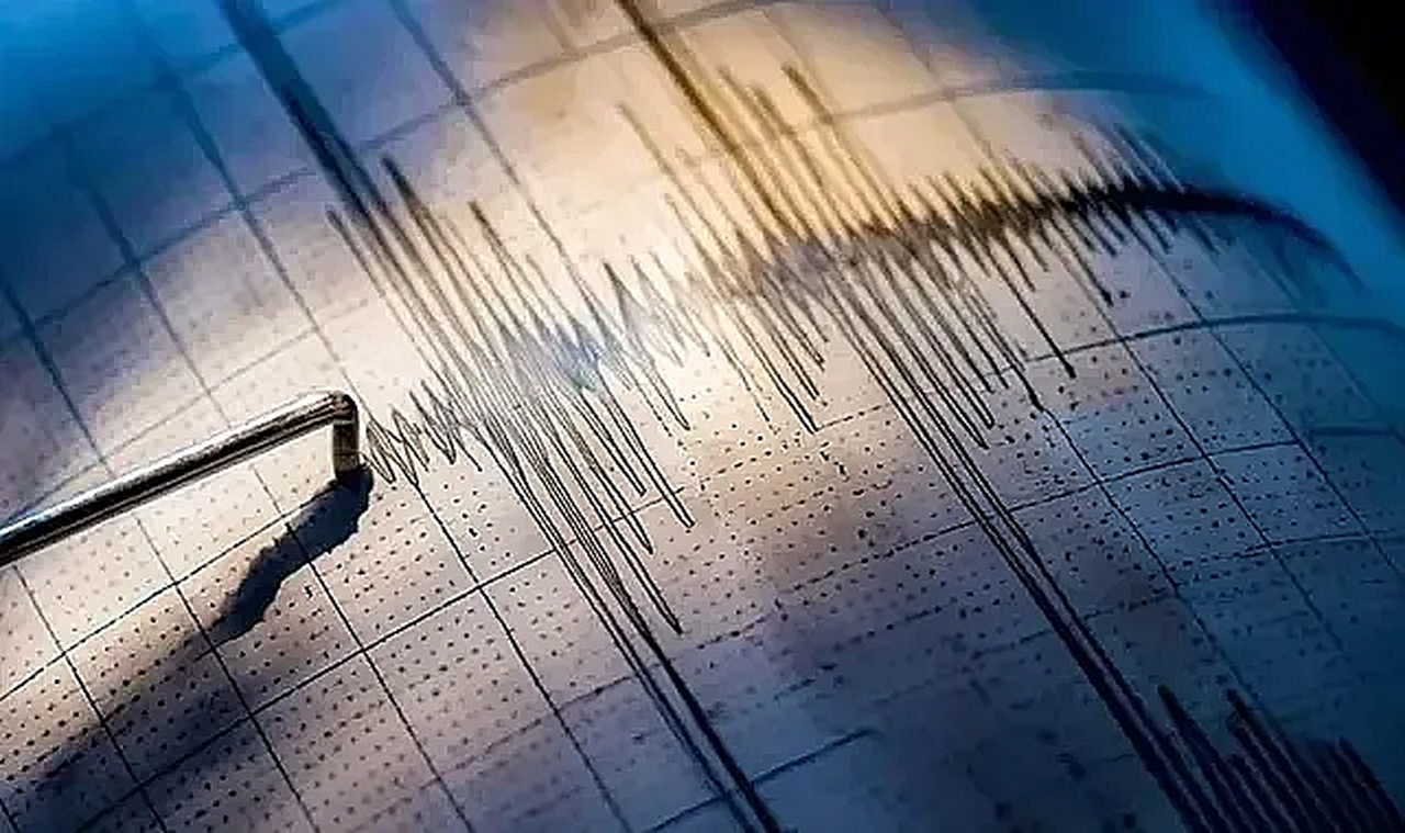 Vali Hacıbektaşoğlu'ndan deprem açıklaması, alan taraması başladı!
