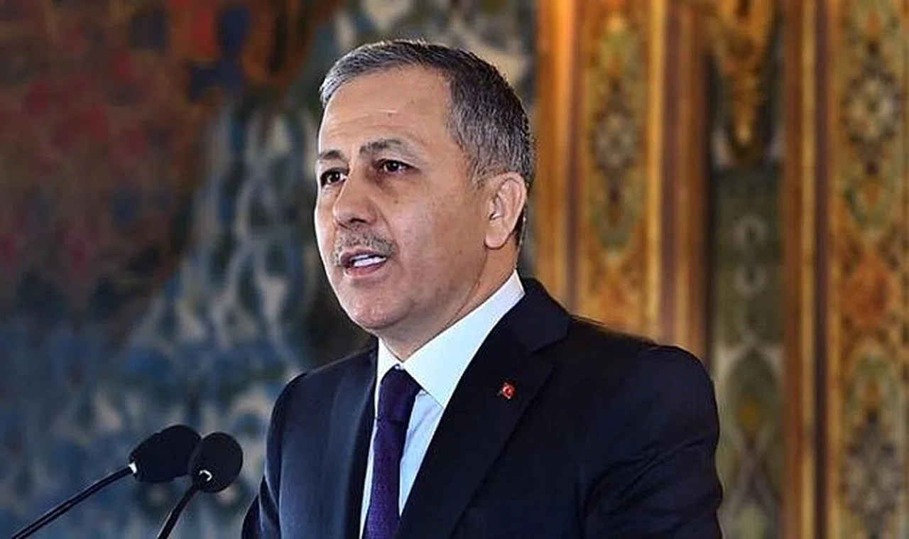 Sosyal medya fenomenleri gözaltına alınmıştı: Yerlikaya'dan 'Yasa dışı bahis' açıklaması!