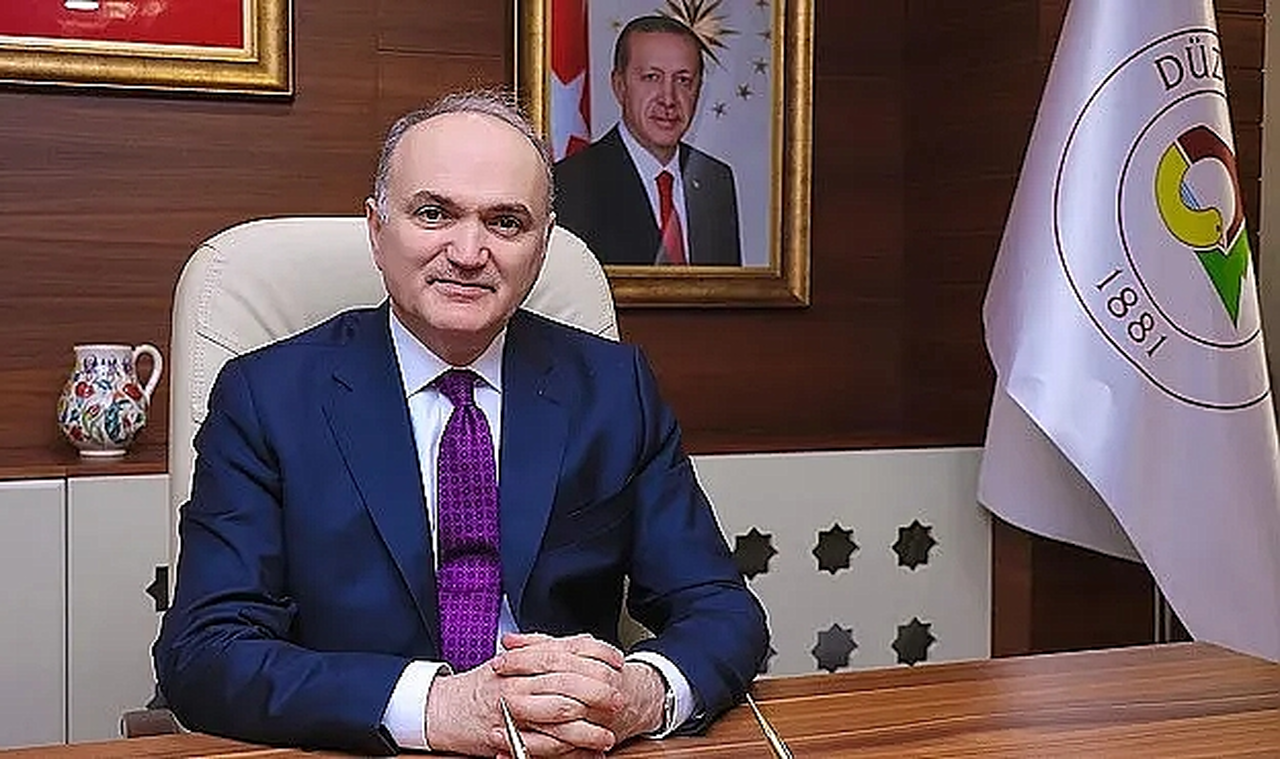 Özlü, "Müteahhitlere 'hırsız' demedim"