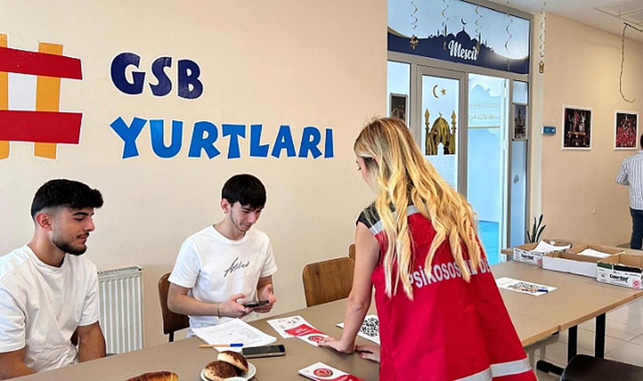 Alaplı Sosyal Hizmet Merkezi'nden Gençlere Destek