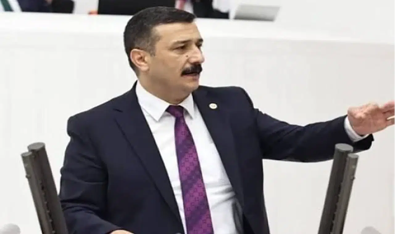 Bursa'nın tekstil üssü Vişne Caddesi İYİ Partili Türkoğlu'nun radarında