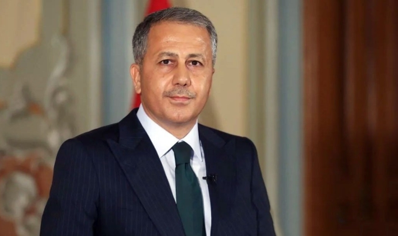 Yerlikaya'dan sosyal medya uyarısı: "Çocuklarımızı korumalıyız"