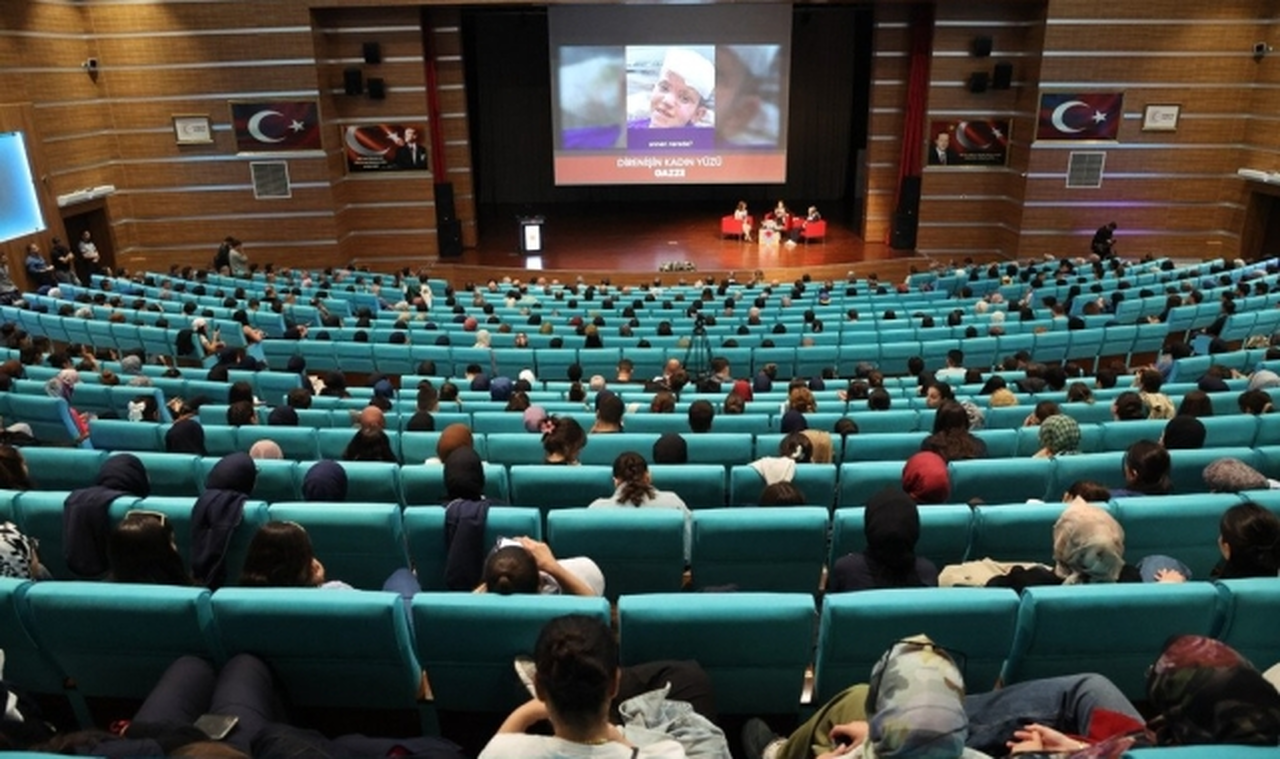 BARÜ ile YOBÜ iş birliğinde anlamlı panel: "Direnişin Kadın Yüzü: Gazze"