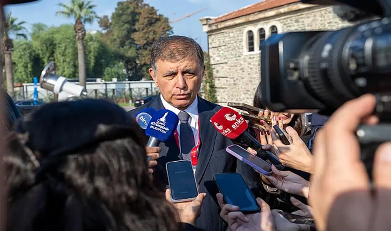 Başkan Tugay: Çöpün siyaseti olmaz, İzmir’e birlikte sahip çıkacağız