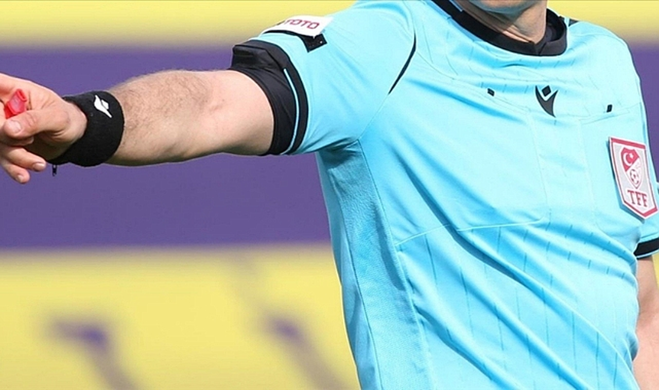 Fenerbahçe-Galatasaray derbisinin hakemi açıklandı