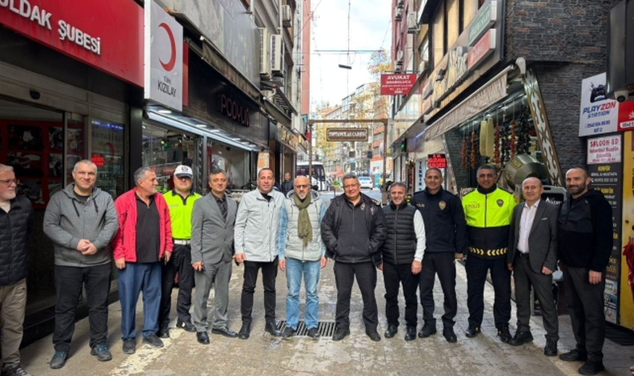 İl Emniyet Müdürü Sinan Ergen, esnaflarla bir araya geldi