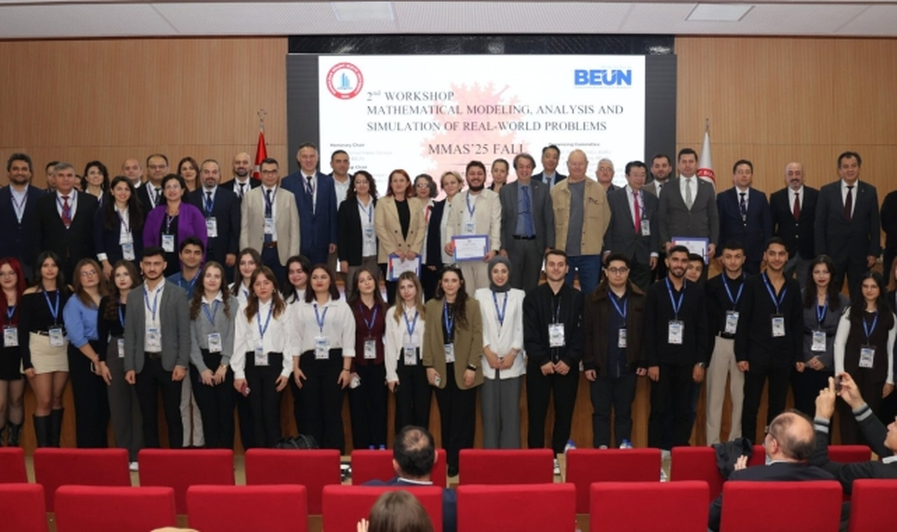 Matematik ve Bilim Dünyası BEUN'da Buluştu