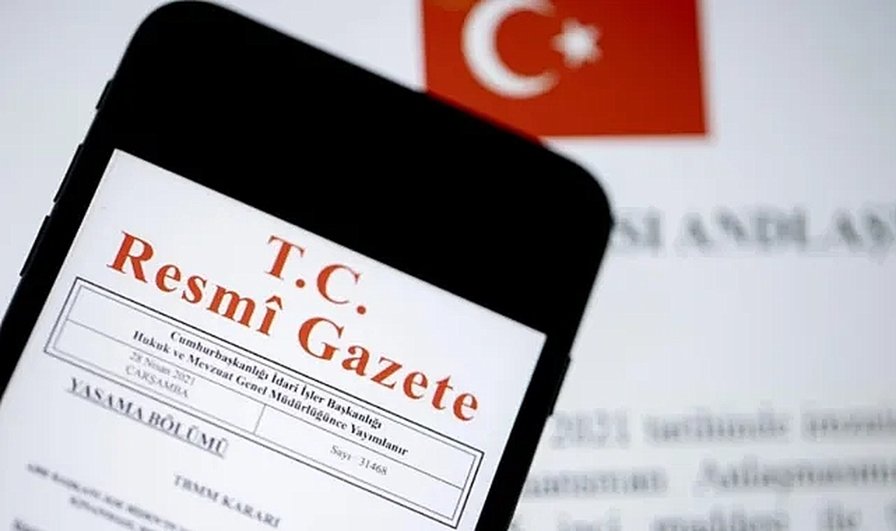 Milli Savunma Bakan Yardımcılığına Salih Ayhan atandı