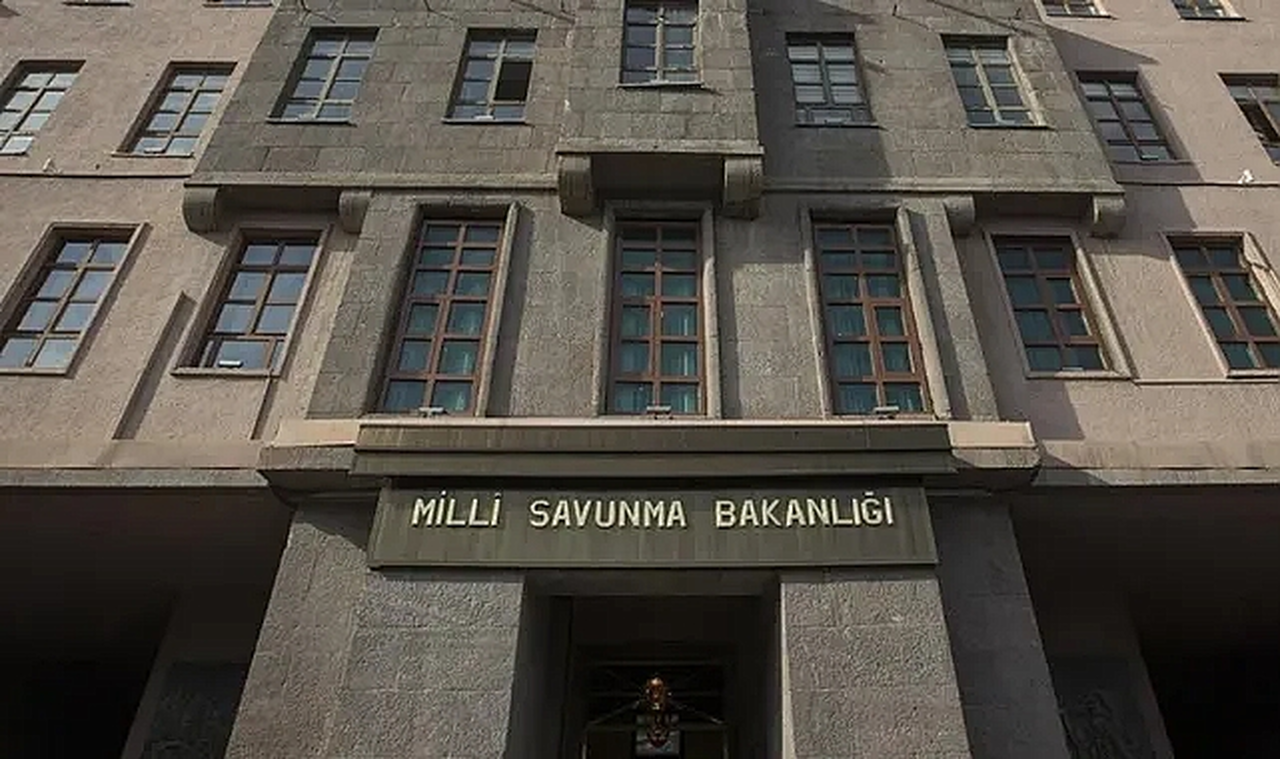 MSB'den suç duyurusu: Şehitlerin kimlik bilgilerini paylaşan emekli askerlerin orduevine girişi yasaklandı