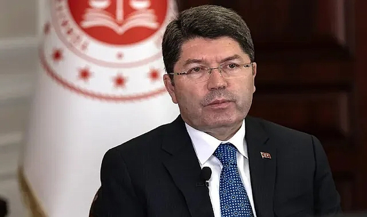 Yılmaz Tunç'tan Fatih Altaylı ve Selahattin Demirtaş açıklaması