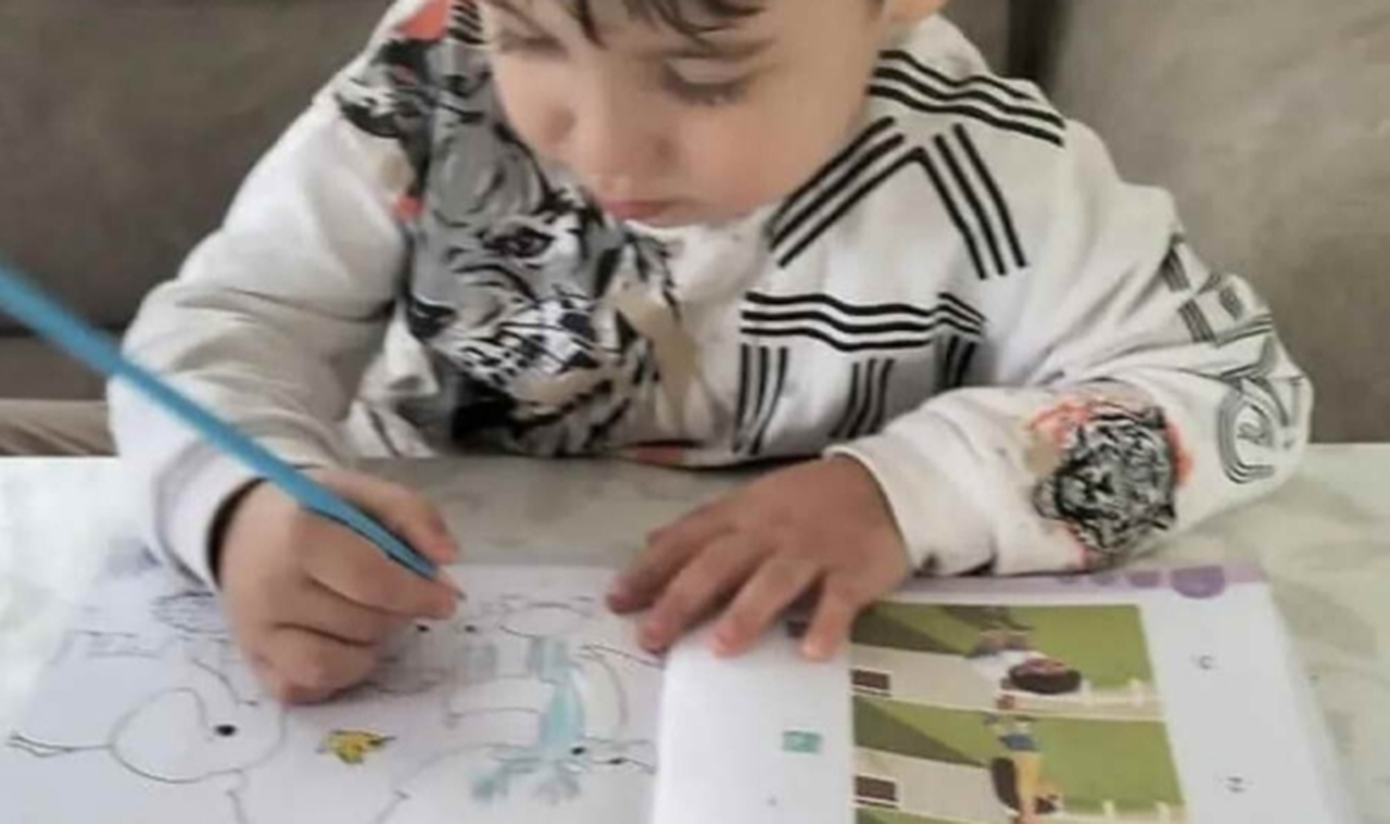 Anaokulu çıkışında kamyonetin altında kalan Sarp Eymen son yolculuğuna uğurlandı