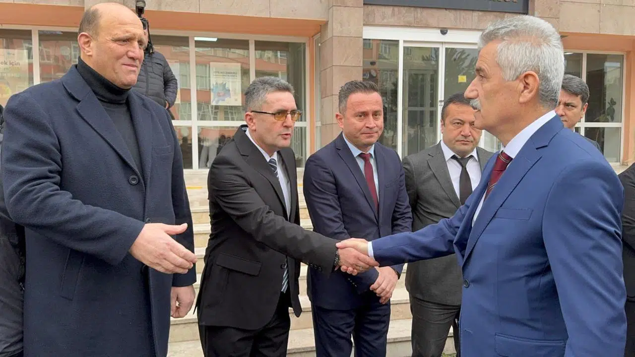 Danıştay Başkanı Zeki Yiğit’ten Alaplı’ya çıkarma