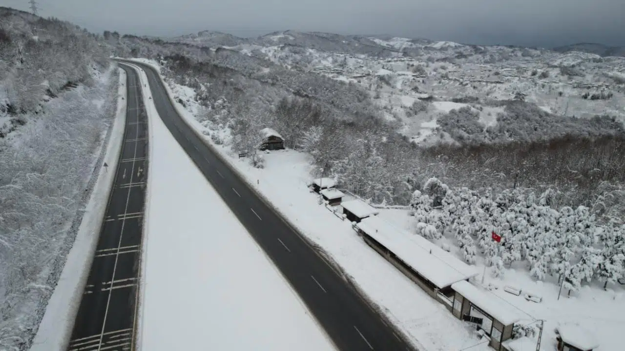 Zonguldak Ereğli yolunda kartpostallık manzara
