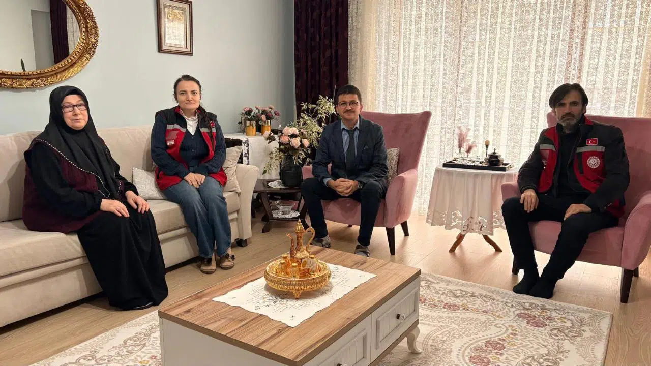 Zonguldak'ta şehit annelerine anlamlı ziyaret