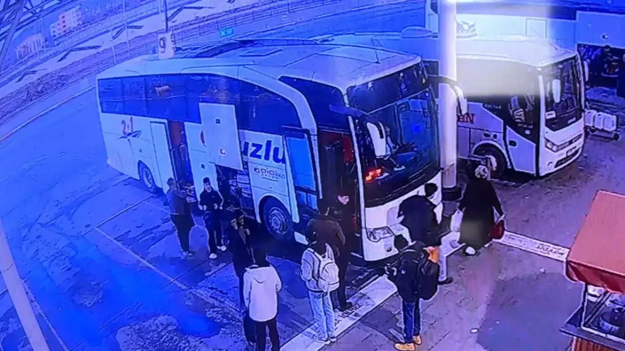 Antalya'daki otobüs kazasında ölü sayısı 10'a yükseldi