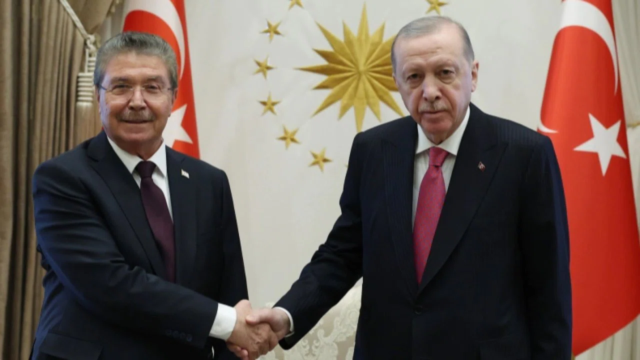 Cumhurbaşkanı Erdoğan, KKTC Başbakanı Üstel’i kabul etti
