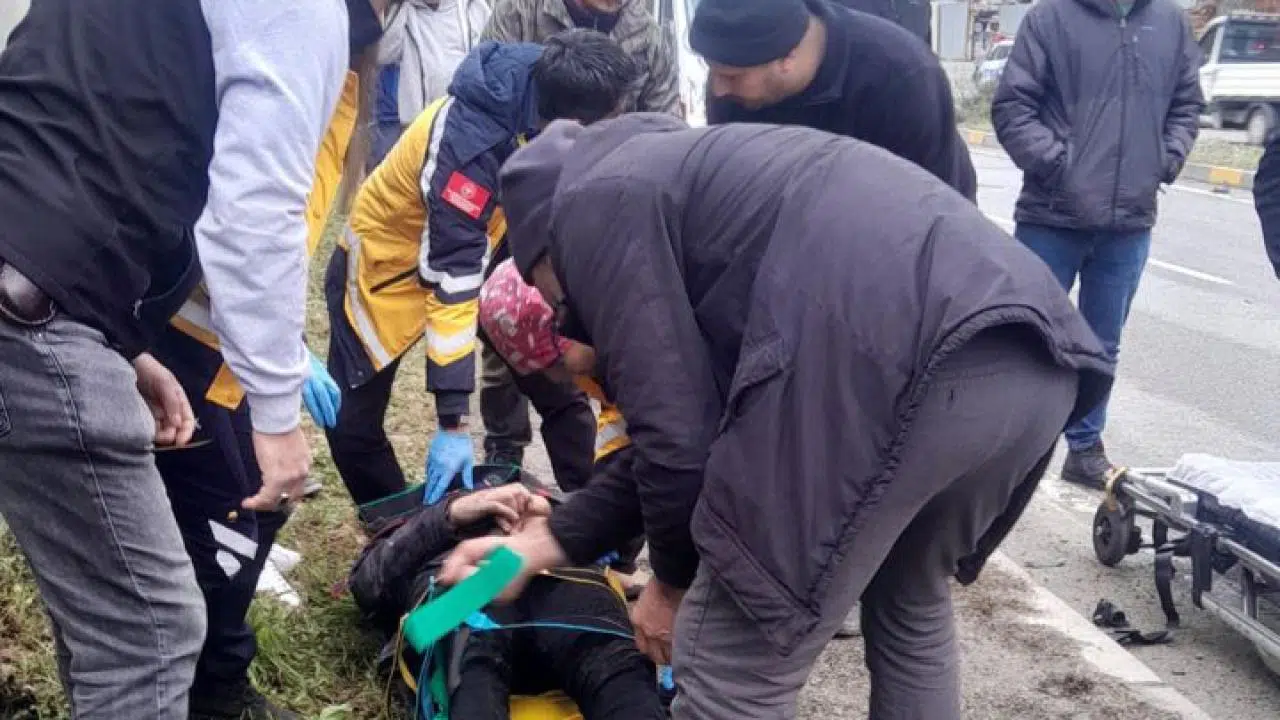 Devrek’te feci kaza: Otobüsle çarpışan motosikletli kurtarılamadı