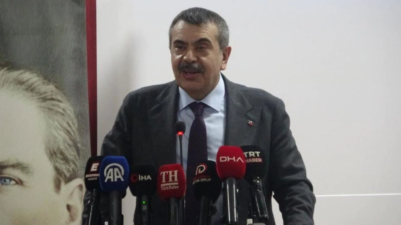 Milli Eğitim Bakanı Yusuf Tekin'den CHP ve İBB'ye kreş tepkisi