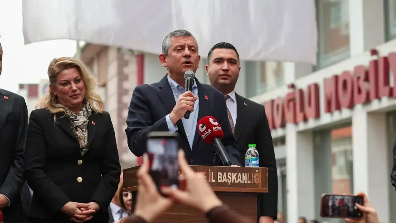 Özel, Bahçeli'nin memleketinde Erdoğan'a seslendi! 6 Şubat'ın yıl dönümünde çarpıcı iddia