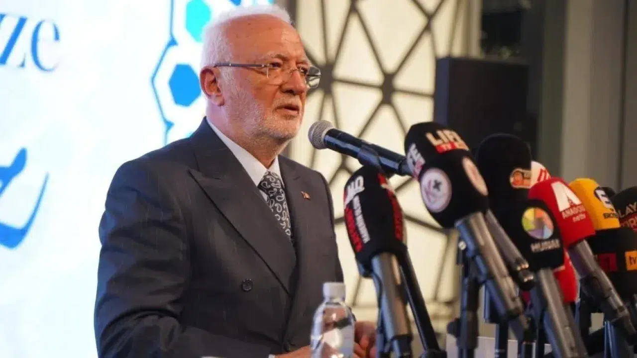 AK Partili Elitaş: "Ana muhalefet partisi, biri ya da birileri tarafından satın alınıyorsa bu siyaset adına çok tehlikeli bir durum"