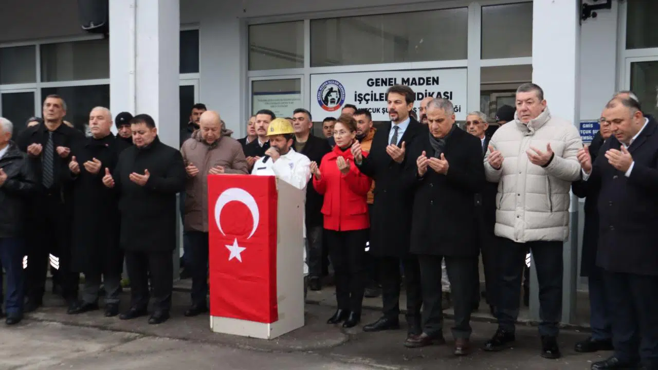 Armutçuk'ta 103 maden şehidi anıldı