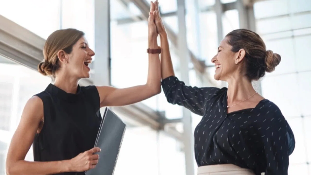 İstatistiklerle eğitim, işgücü ve sağlıkta kadın... Erkeklerden 5,2 yıl daha uzun yaşıyorlar