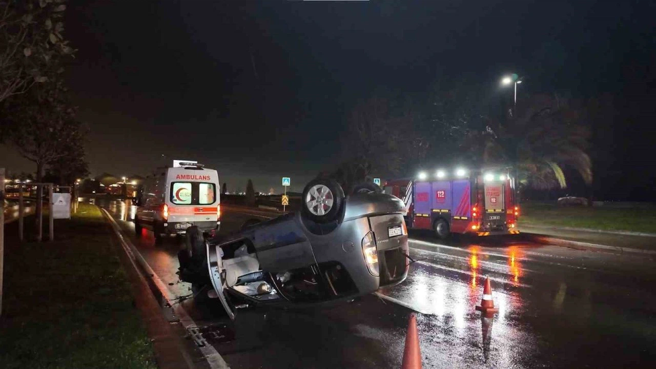 Pendik sahil yolunda aşırı hız kaza getirdi: 3 yaralı