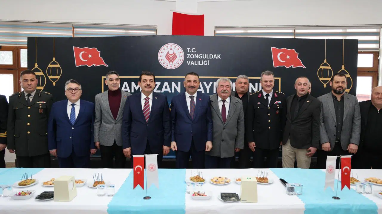 Rektör Özölçer, Zonguldak Protokolü Bayramlaşma Programı’na Katıldı