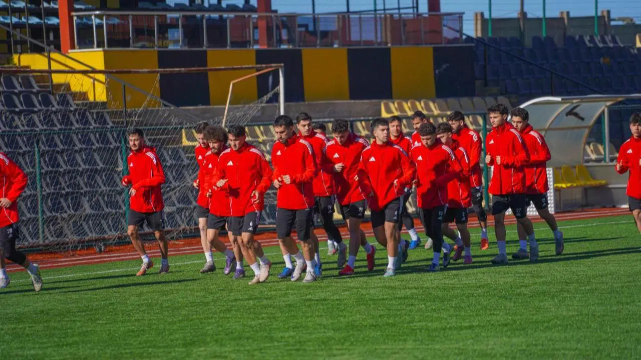 Zonguldakspor, Zonguldak derbisi öncesinde sahaya indi