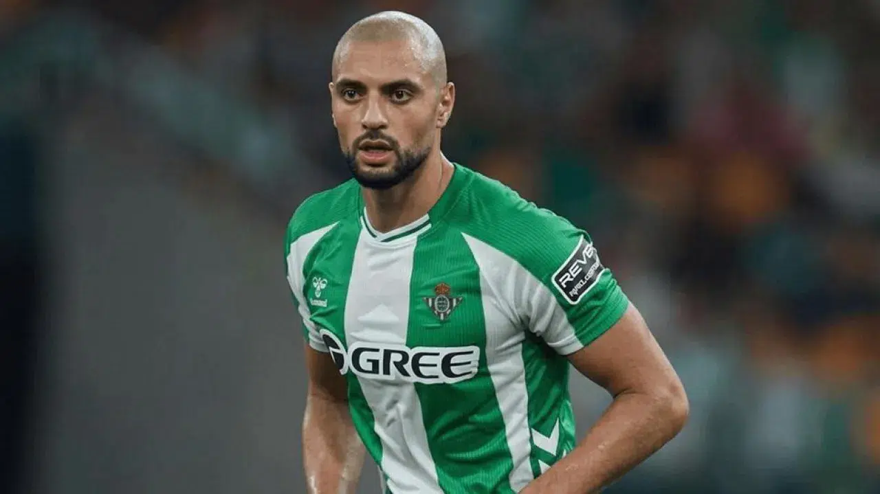 Real Betis Amrabat transferinde Avrupa vizesine kilitlendi