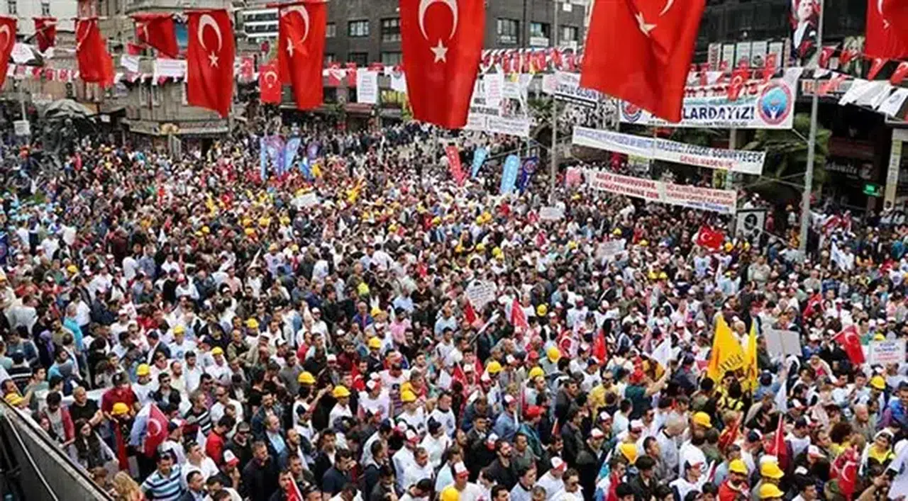 Emeğin başkentinde 1 Mayıs hazırlıkları: Gözler açıklanacak kutlama programında