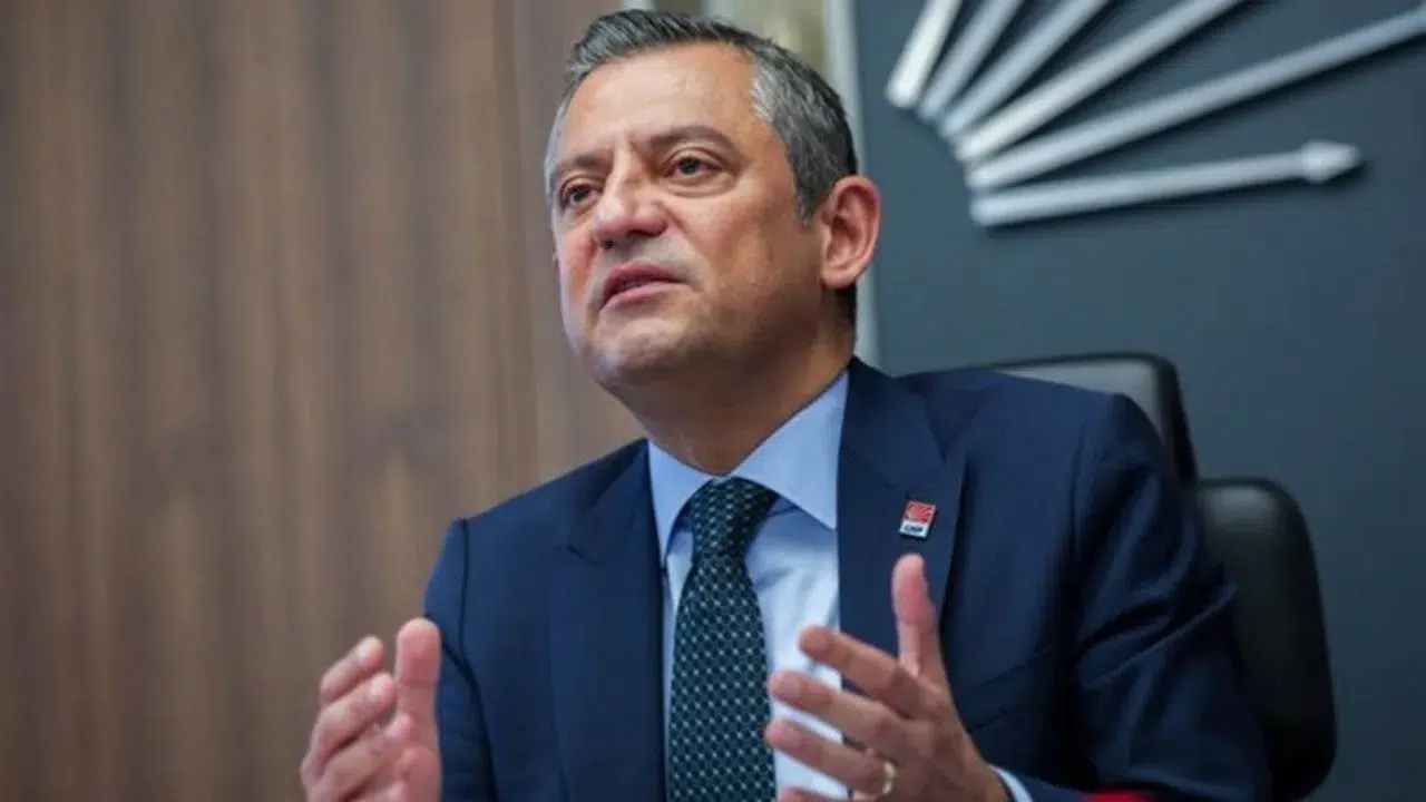 CHP Lideri Özel'den Mine Kırıkkanat'ın 'kılıç artığı' ifadesine sert kınama