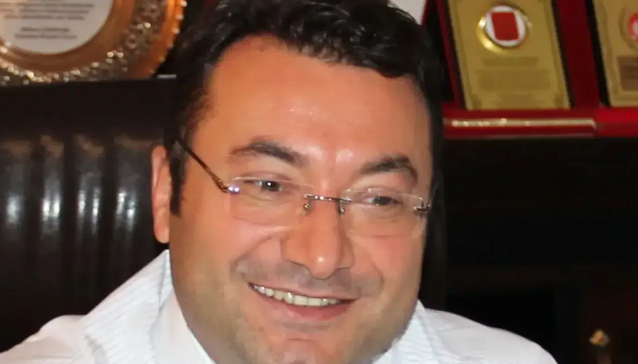 Eski Başkan Seçkin Özdemir'e Büyükçekmece'de İki Görev