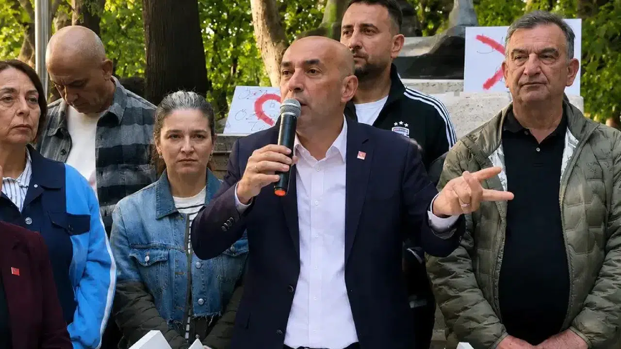 CHP'li Dural: "Partimizi kimsenin kariyer hırsına feda etmeyeceğiz"